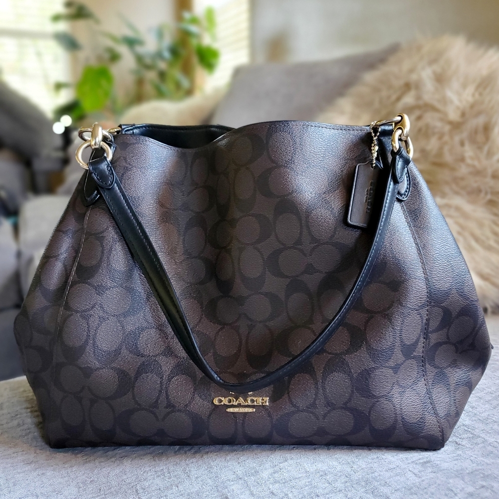 Coach • Hallie Shoulder Bag In Signature Canvas